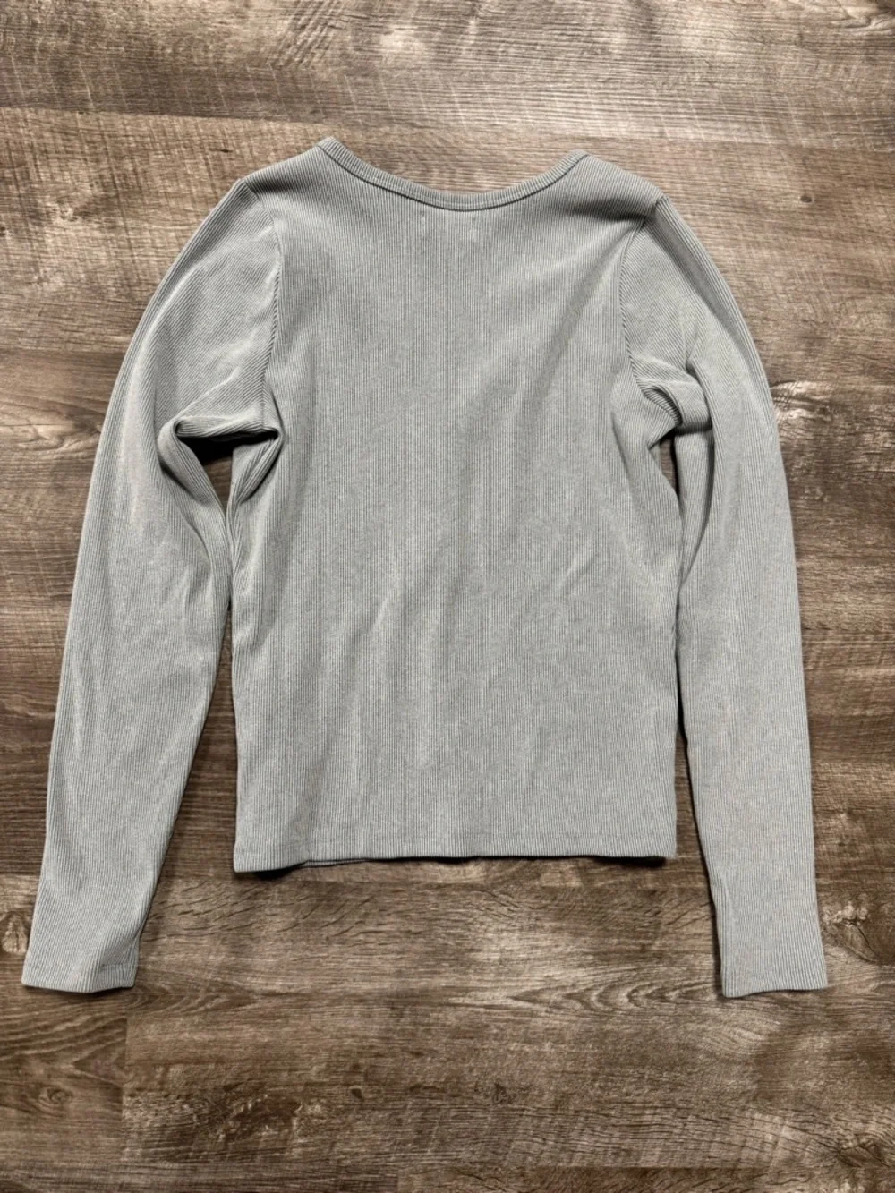 Hollister Ribbed Long Sleeve Shirt Size Large - Picture 8 of 8